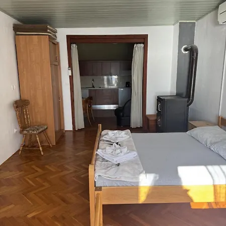 Apartment 4209-4 For 3 Pers In *