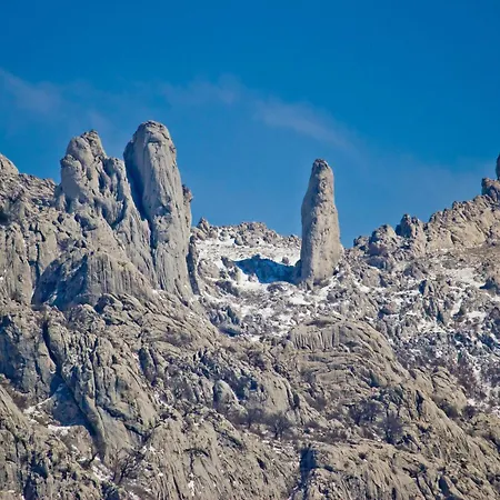 4209-4 For 3 Pers In