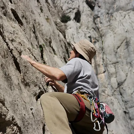 4209-4 For 3 Pers In Seline