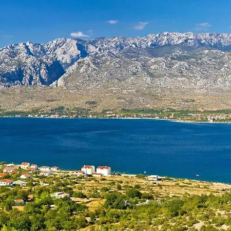 Appartement 4209-4 For 3 Pers In