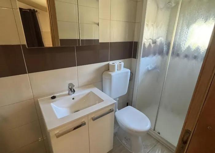 4209-4 For 3 Pers In Appartement *