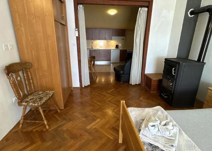 4209-4 For 3 Pers In Селине