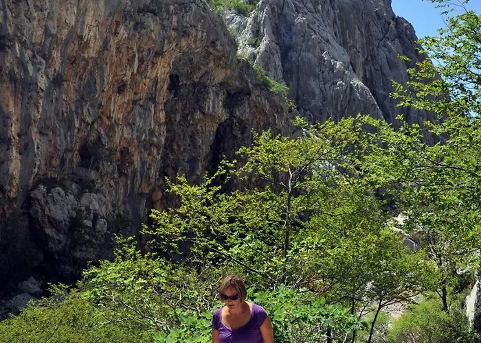 4209-4 For 3 Pers In * Селине